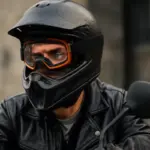 Occhiali da moto specifici per casco integrale: scegli quelli che non appannano mai