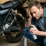Perché molti sottovalutano la manutenzione della catena su moto? Scopri quando lubrificarla per evitare guasti